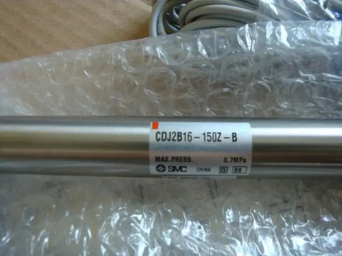 New  SMC  CDJ2B16-150Z-B   Cylinder  free shipping