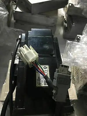 1pc new Yaskawa SGMJV-08ADE6E