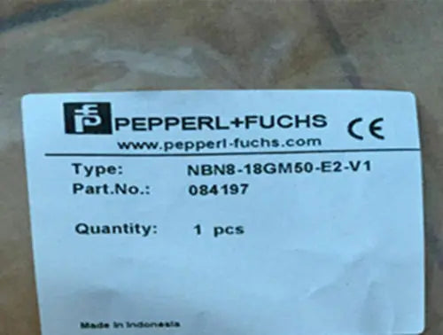 New  P+F NBNB-18GM50-E2-V1 NBN8-18GM50-E2-V1  Proximity switch  free shipping