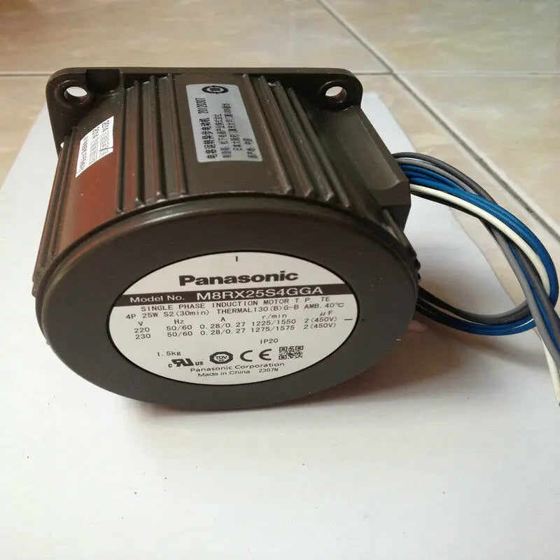 25W 220V M81X25G4GGA 1PC NEW panasonic