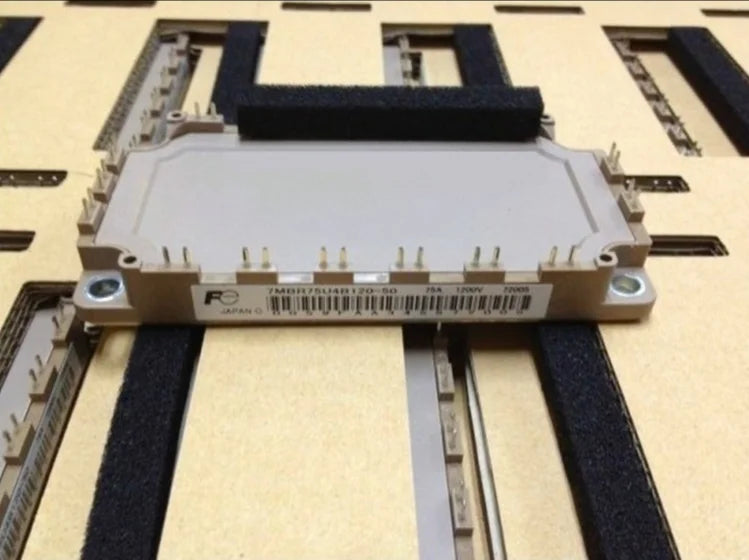 7MBR75U4B120-50 7MBR75U4B12050 1200V 75A 1PC NEW FUJI IGBT Module free shipping