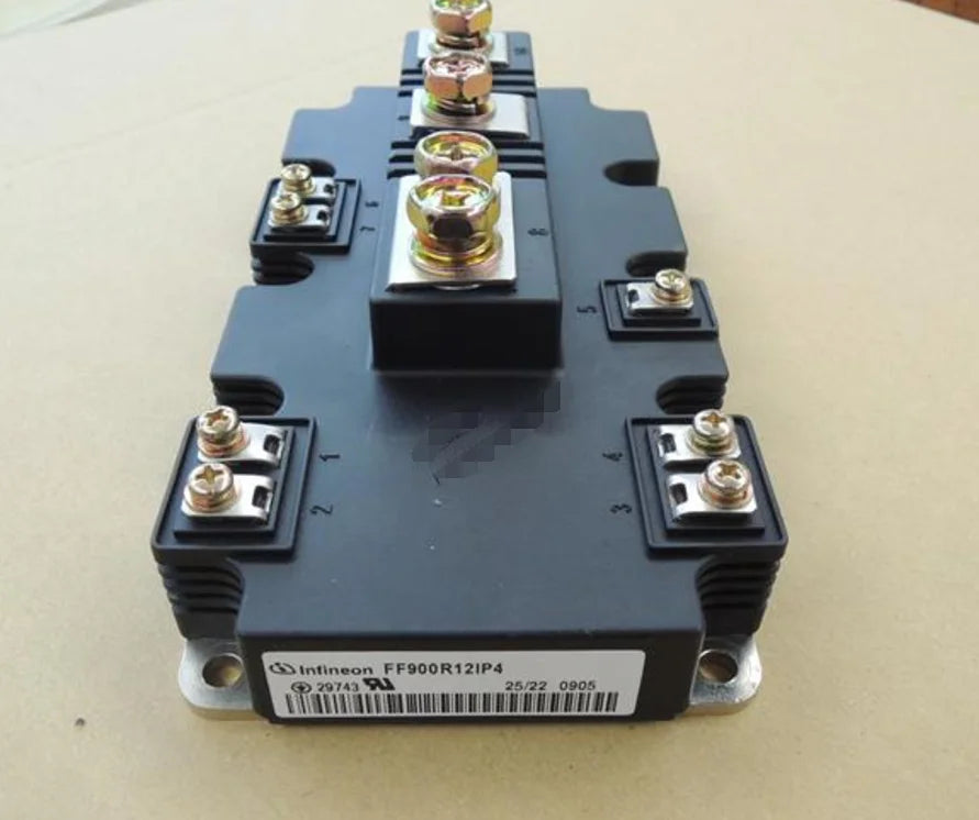 1PCS EUPEC/INFINEON MODULE FF900R12IP4 NEW