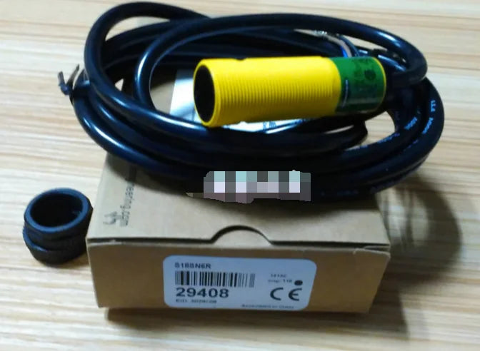 S18SN6R 1PC New BANNER Photoelectric Sensor free ship