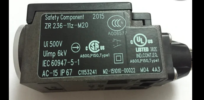 1PC NEW SCHMERSAL ZR 236-11Z-M20 free shipping