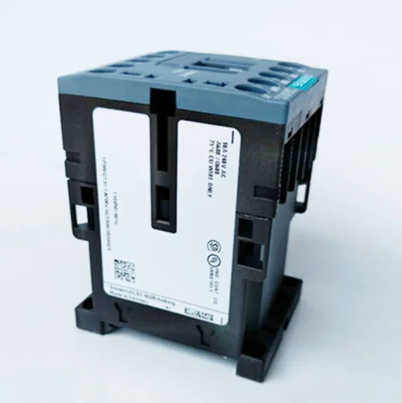 1PC  NEW   SIEMENS   3RH2131-1AF00   110V   free shipping