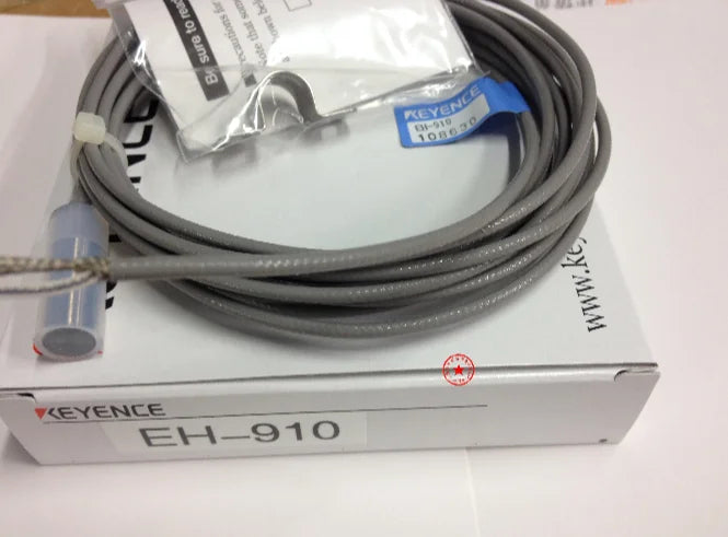 EH-910 EH910 1pc New KEYENCE Proximity Sensor free shipping