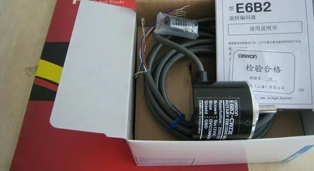 E6B2-CWZ3E E6B2 CWZ3E 2000P/R 1Pcs NEW OMRON Rotary Encoder free shipping