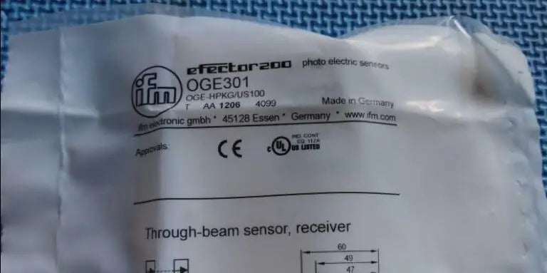 1pcs IFM OGE301 free shipping