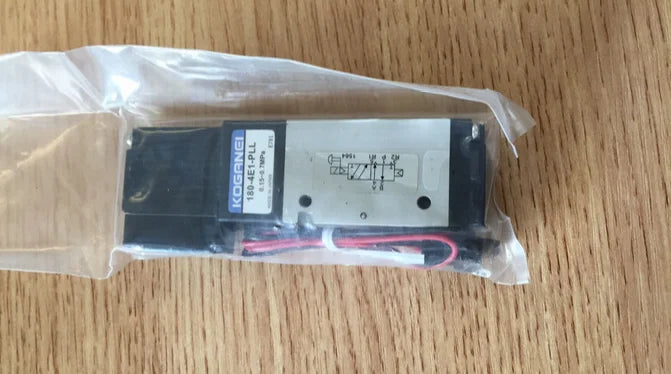 180-4E1-PLL 1804E1PLL 1PC NEW Koganei original solenoid valve free shipping