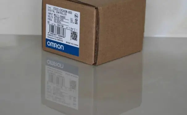 E5CC-CX2ASM-800 E5CC CX2ASM 800 100-240VAC NEW OMRON Temperature Controller