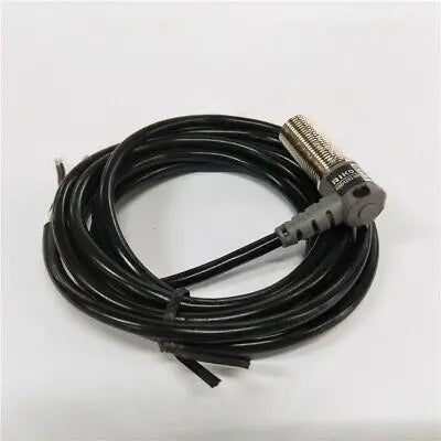 1pc new 90 PSD1202-NP M12
