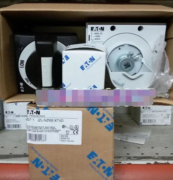 1PC  NEW   EATON  MOELLER  NZM2-XTVD  free shipping