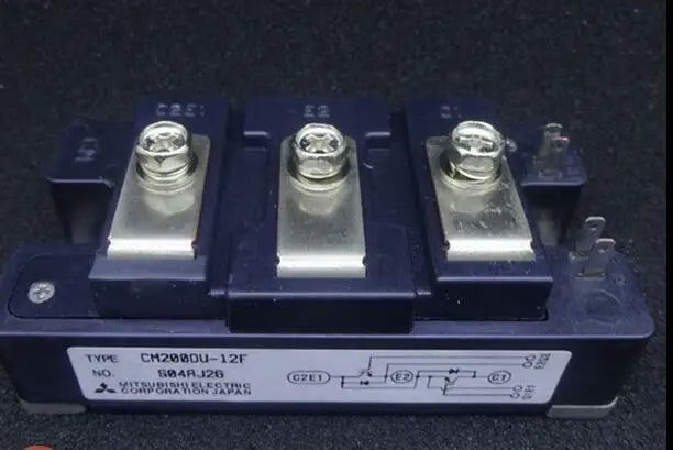 1PC NEW Mitsubishi CM200DU-12F CM200DU 12F