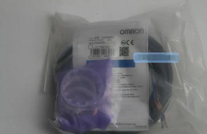 E2E2-X20MD1 E2E2X20MD1 New Omron Photoelectric Switch New in box free shipping