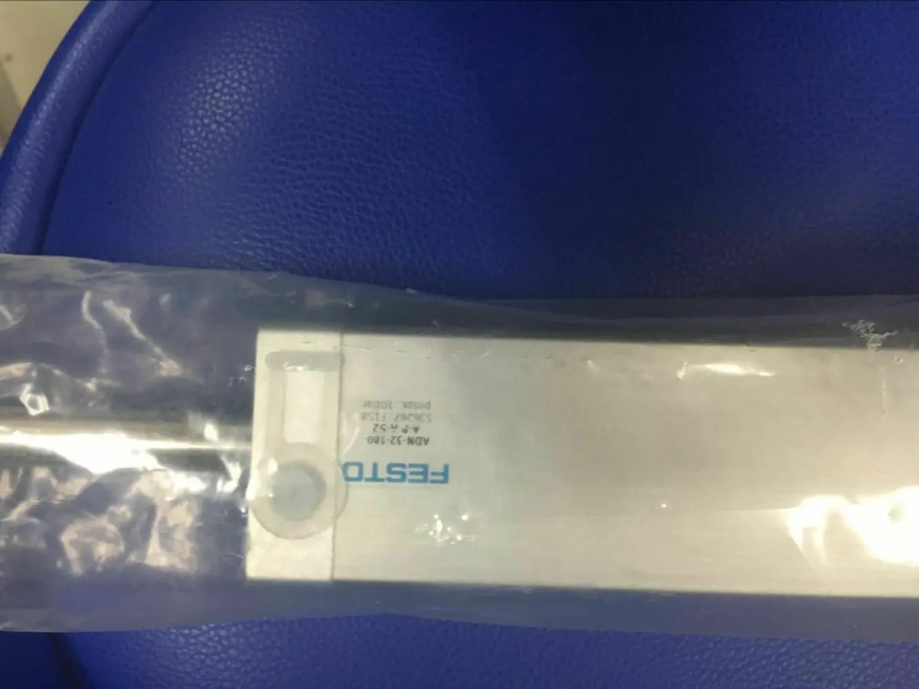 1PC  NEW   FESTO    ADN-32-180-A-P-A-S2    536267   free  shipping