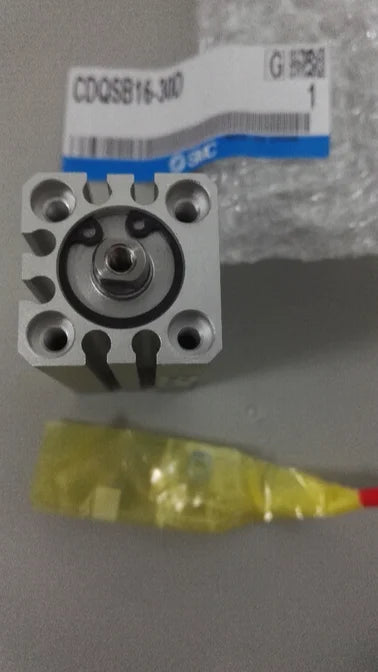 CDQSB16-30D CDQSB1630D 1PC New SMC air cylinder free shipping