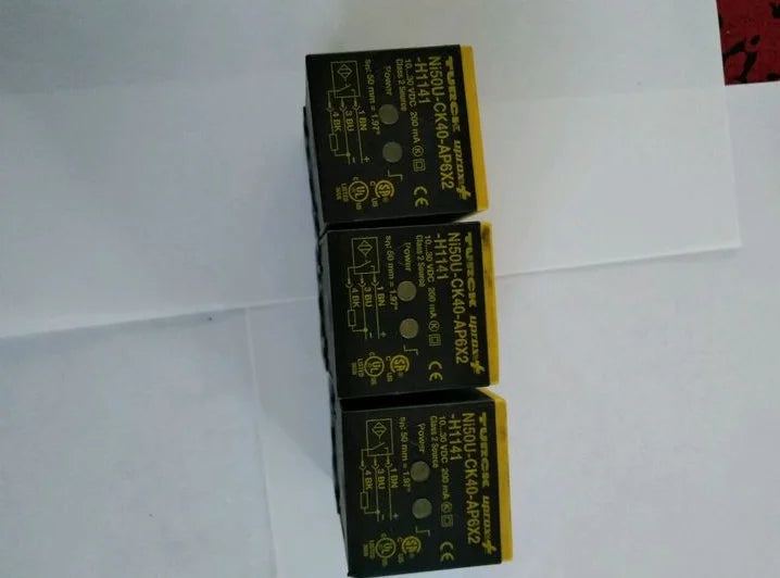Ni50U-CK40-AP6X2-H1141 1PC NEW TURCK Proximity Switch free ship