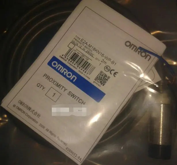 New Omron Sensor E2A-M18KN16-WP-B1 E2A M18KN16 WP B1 free shipping