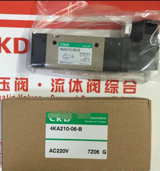 1PC  NEW   CKD   4KA210-06-B-AC220V  4KA210-06-B  AC220V    free  shipping