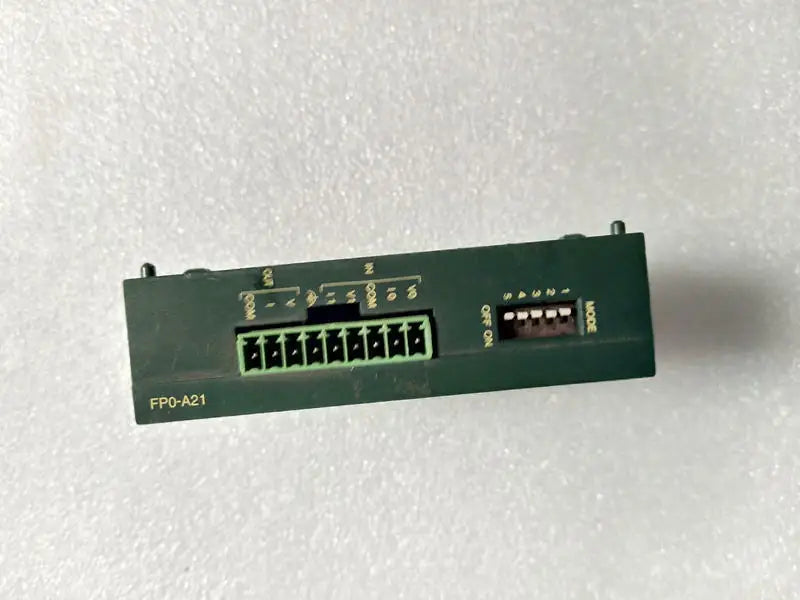 FP0-A21 FPO-A21 NAIS MATSUSHITA AFP0480 ANALOG I/O UNIT Panasonic PLC Used