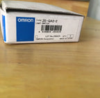 ZE-QA2-2 ZEQA22 1PC New Omron Limit Switch free ship