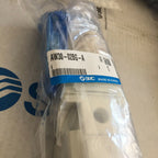 New SMC AW30-02BG-A filtering pressure reducing valve free shipping