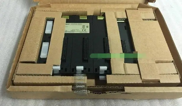 C200HW-BI031 C200HWBI031 1PC New In Box OMRON PLC free shipping