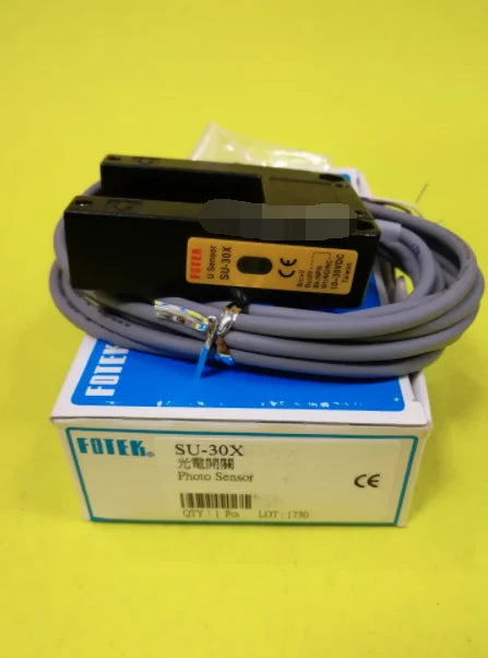 New  FOTEK  SU-30X  Photoelectric  sensor  free shipping