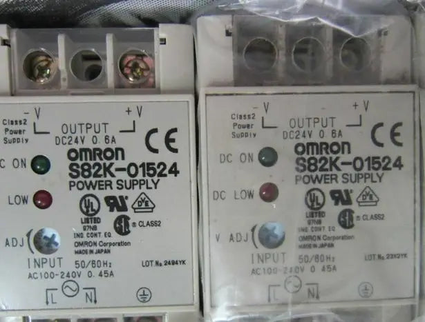 S82K-01524 S82K01524 NEW OMRON switching power supply free ship