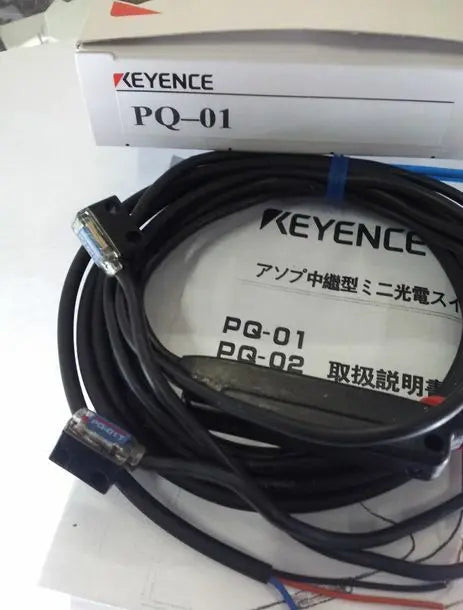 PQ-01(PQ-01R PQ-01T)  1pcs New Keyence Photoelectric Sensor free shipping