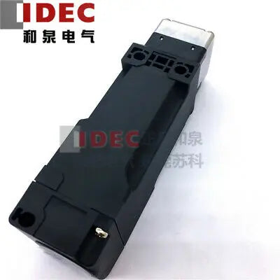 1pc new HS5L-VA7Y4M-G IDEC