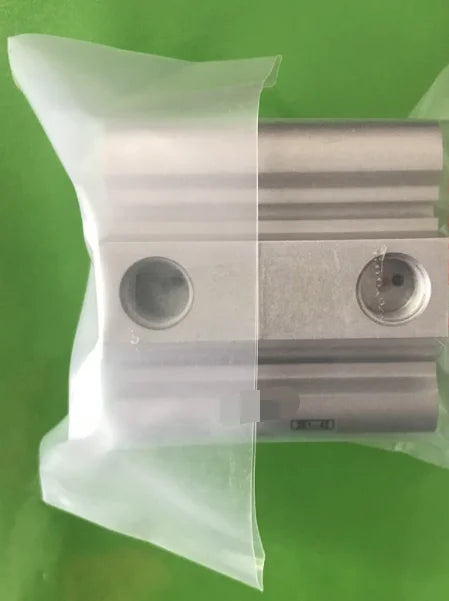 1PC   NEW    SMC    CDQ2B50-35DMZ     free   shipping