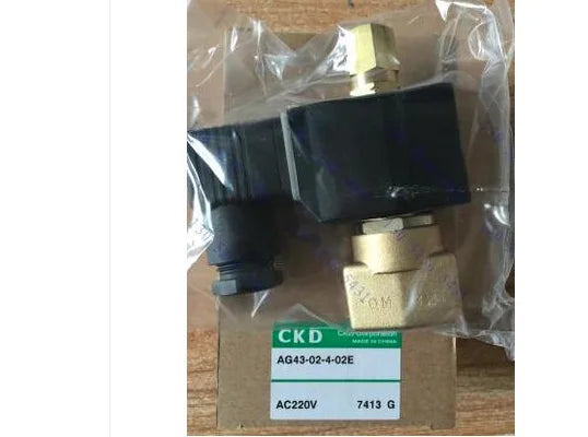 1PC  NEW  CKD  AG43-02-4-02E-AC220V  AG43-02-4-02E  AC220V   free  shipping