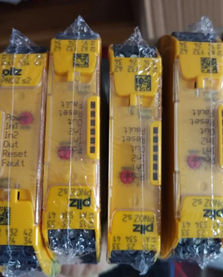 1PC New  PILZ  PNOZ s2 PNOZs2  free shipping