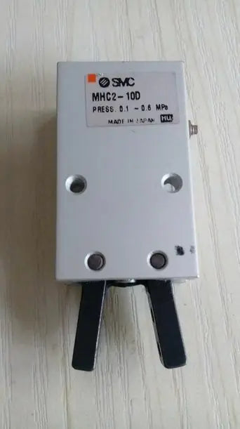 MHC2-10D MHC2 10D NEW SMC Pneumatic Angular Air Gripper Cylinder free shipping