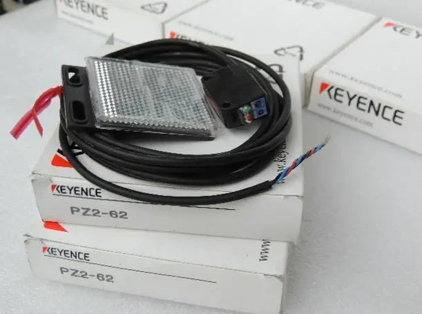 PZ2-62 PZ262 1PCS NEW Keyence Proximity Sensor free shipping