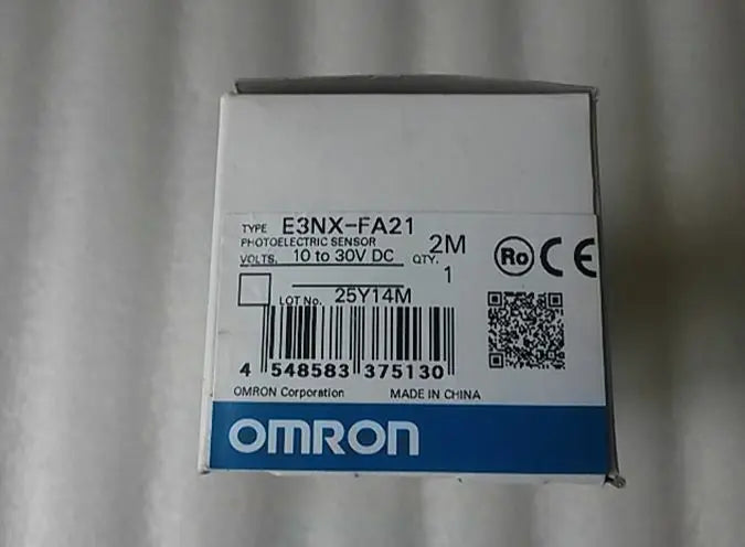 E3NX-FA21 E3NXFA21 1pcs Omron photoelectric sensor NEW IN BOX free shipping