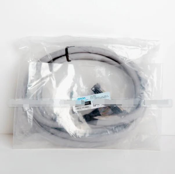 1PC  NEW   Omron   XW2Z-150A     free  shipping