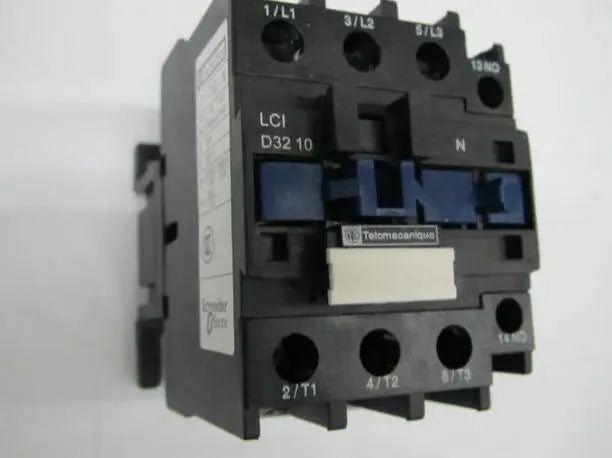 LC1D3210M7N LC1-D3210M7N AC220V New Schneider free shipping
