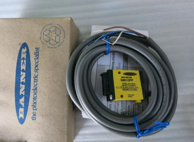 SM312FP 1PC New BANNER Photoelectric Switch Sensor free ship