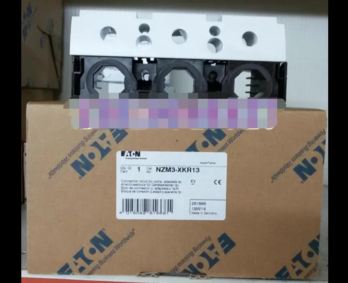 1PC  NEW   EATON  MOELLER   NZM3-XKR13   free shipping