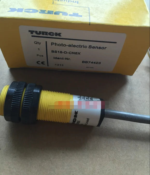 BS18-D-CN6X BS18DCN6X 1pcs New TURCK Proximity Switch free shipping