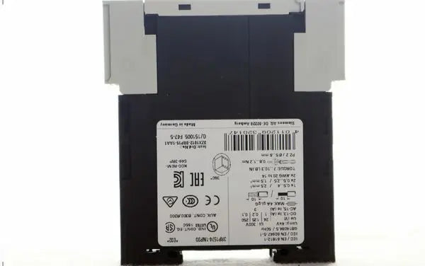 3RP1574-1NP30 1PC NEW IN BOX Siemens Time Relay free shipping