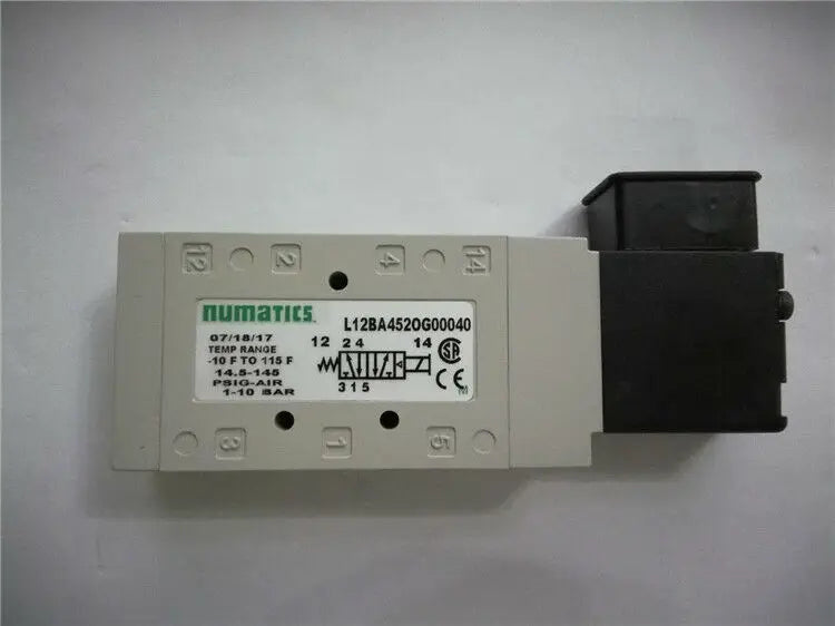 New  ASCO  L12BA452OG00040  Solenoid valve  free shipping