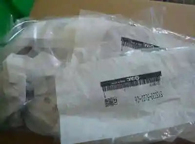 SY3220-5LZD-C6 SY32205LZDC6 1PC New SMC solenoid valve free shipping