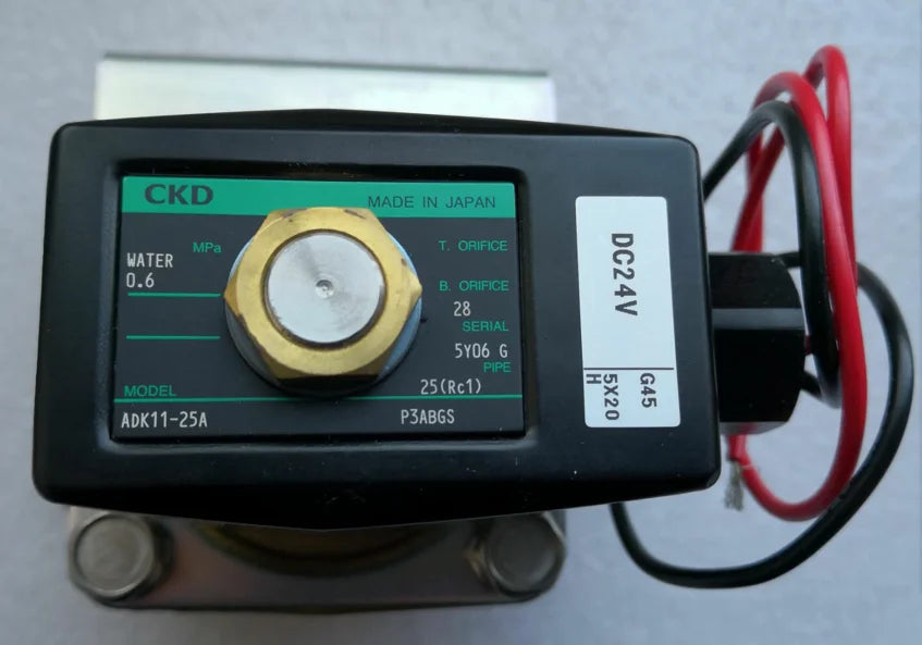 1PC  NEW   CKD   ADK11-25A-02E-DC24V  ADK11-25A-02E  DC24V   free  shipping