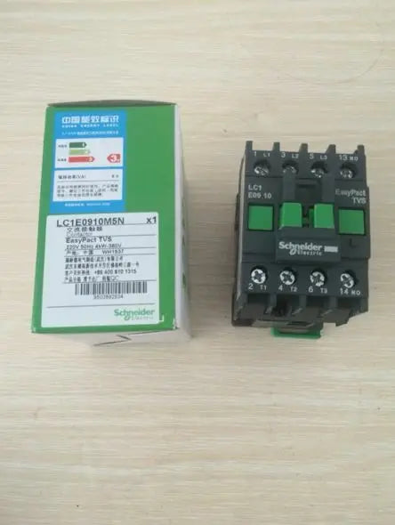 1pc LC1E0910M5N LC1-E0910M5N New in box Schneider AC220 free shipping