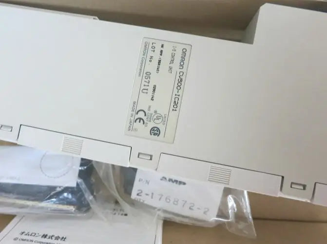 CV500-IC201 CV500IC201 New Omron PLC module New In Box free shipping