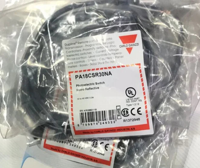 PA18CSR30NA 1PC NEW Carlo Gavazzi Photoelectric Switch free ship