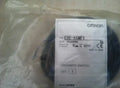 E2E2-X5MF1 E2E2X5MF1 1PC New OMRON Photoelectric Switch free shipping